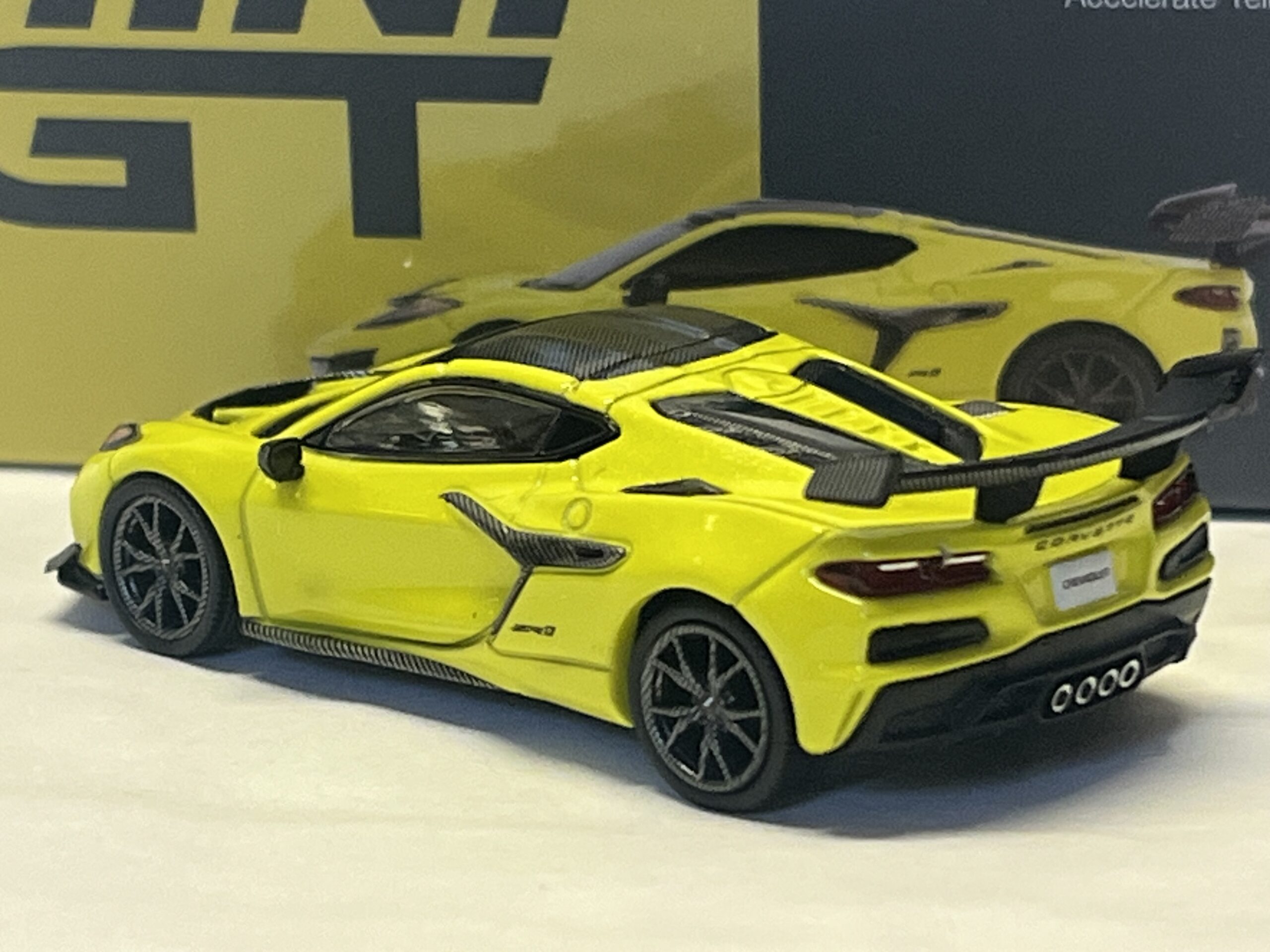 Chevrolet Corvette C8 ZR1 2025 - 1/64° MiniGt – Image 2
