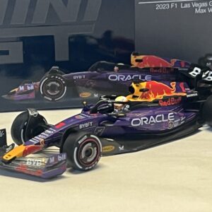 Red Bull F1 RB19 winner Las Vegas 2023 MiniGt 1/64°