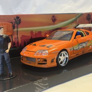 Toyota Supra Fast and furious avec figurine Jadatoys 1/24°